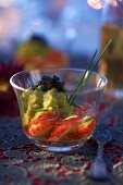 Consomme mit Hummer, Avocadomousse und Kaviar