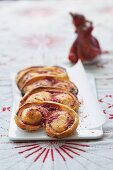 Palmiers mit Himbeermarmelade