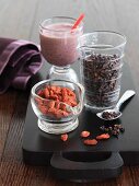 Cacao Nibs and Goji Berries with Smoothie