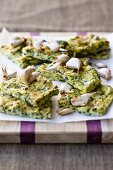 Barbecued polenta slices with spinach and garlic