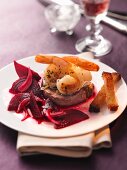 Surf And Turf mit Rote-Bete-Salat