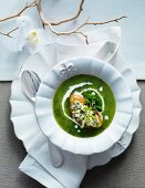 Pear and bittercress soup with Stilton croutons