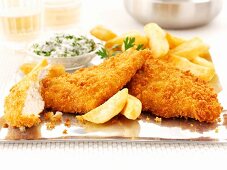Breaded chicken breast with chips