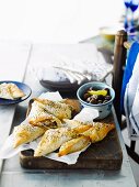 Filo pastry parcels with onions and halloumi (Greece)