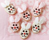 Easter bunny biscuits with marshmallows