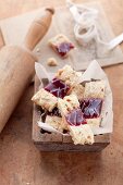 Linzer-Schnitten (nutty shortcrust biscuits topped with jam)