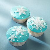 Cupcakes decorated with snowflakes