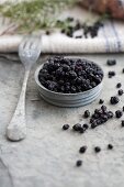 Dried blueberries
