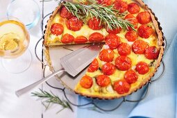 Tomato quiche