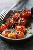 Tomatoes roasted in the oven