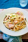 Fettuccine with ham and asparagus