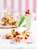 Raspberry and macadamia blondies