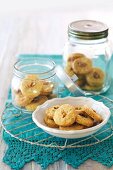 Shortbreads mit Parmesan und Walnüssen