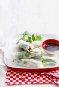 Rice paper rolls filled with duck