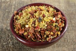A ready-made mix of bulgur with dried vegetables and seasoning