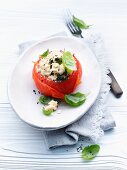 Gefüllte Tomate mit Spinat und Feta (Griechenland)