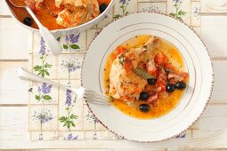 Pollo alla spagnola (chicken with bacon, tomatoes and olives)