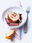 Fillet of pork with shallots