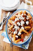 Macaroni with sundried tomatoes and feta