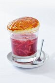 Red onion soup with a puff pastry lid
