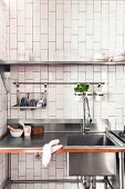Freestanding stainless steel kitchen element with sink