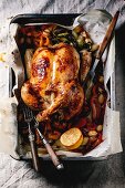 Grilled chicken with vegetables and lemon