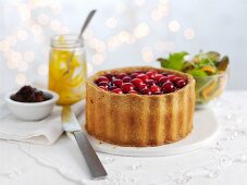 Cranberrypie mit Salatbeilage zu Weihnachten