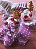 Mascarpone cream with raspberries and nut brittle