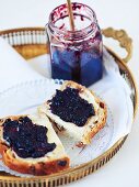 Blueberry and orange preserve with ginger