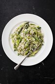 Risotto with green asparagus (seen from above)