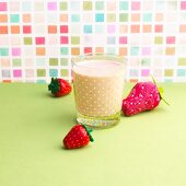An oat and strawberry milkshake