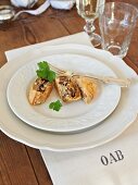 Filo pastry parcels with aubergines