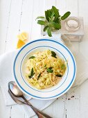 Tagliatelle with lemon sauce and sage