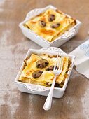 Mini mushroom lasagnes with béchamel sauce