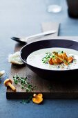 Autumnal chanterelle soup with thyme