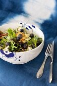 A blueberry and blue cheese salad