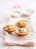 Apple crumble tartlets