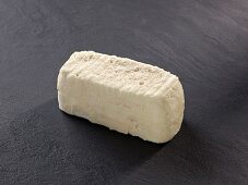 Chene (French goat's cheese)