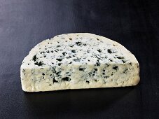 Bleu des causses (French cow's milk cheese)