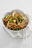 Stir-fried broccoli, fennel and chicken with rice