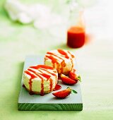 Erdbeer-Kokos-Cheesecake
