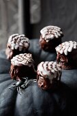 Mini chocolate cupcakes for Halloween
