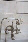 Vintage Badewannenarmatur mit Handbrause