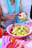 Fruchtsalat fürs Picknick