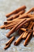 Cinnamon sticks