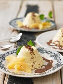 Quince mousse with chocolate sauce