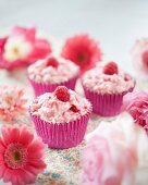 Eton Mess cupcakes with raspberries