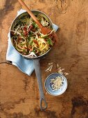 Spaghetti mit getrockneten Tomaten