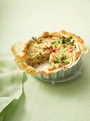 Ham, rocket and goat's cheese quiche
