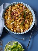 Swedish potatoes – potatoes with bacon and croutons